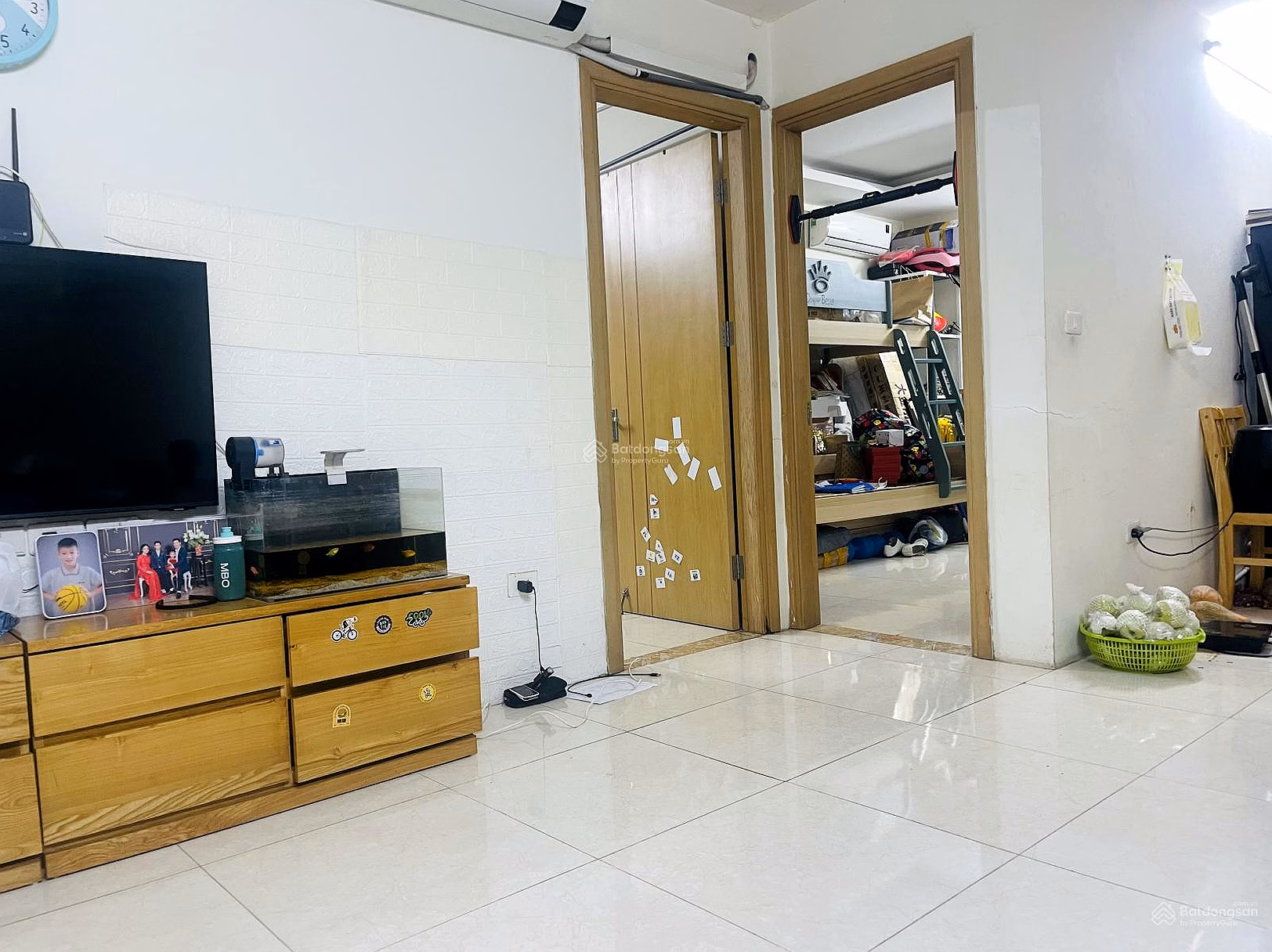 Apartment for rent at 622 Minh Khai, Vinh Tuy Ward, Hai Ba Trung District: 2 bedrooms, 1 bathroom, 67m², 10.5 million/month