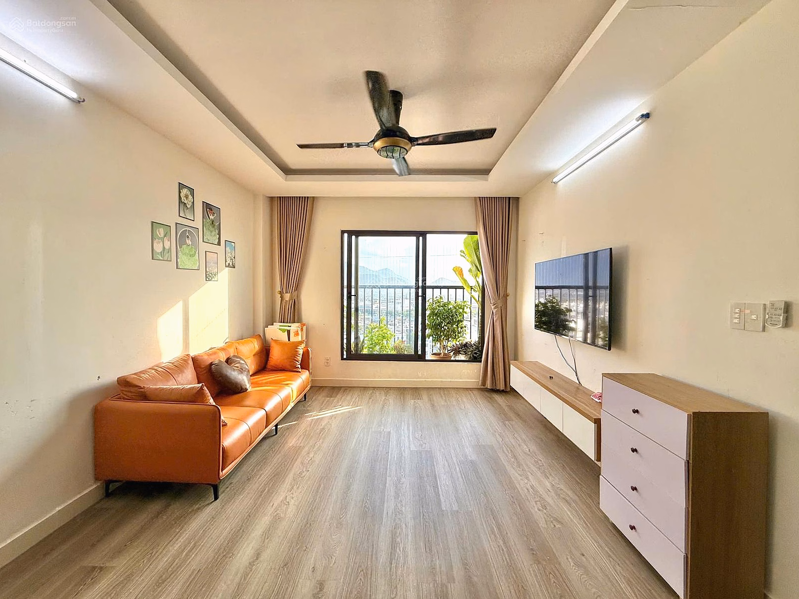 Selling apartment XH2 VCN Phuoc Long, very beautiful view