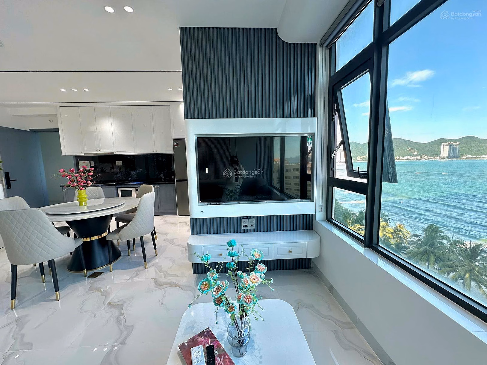 OWNERS FOR SALE BEACH CORNER APARTMENT OC1B BUILDING MUONG THANH VIEN TRIEU Unit code: 902, area 66m²