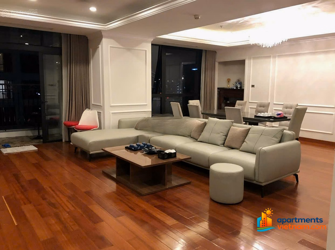 Management Board synthesizes Royal City apartment fund 2 bedrooms - 3 bedrooms - 4 bedrooms duplex, penthouse priced from only 16 million/month