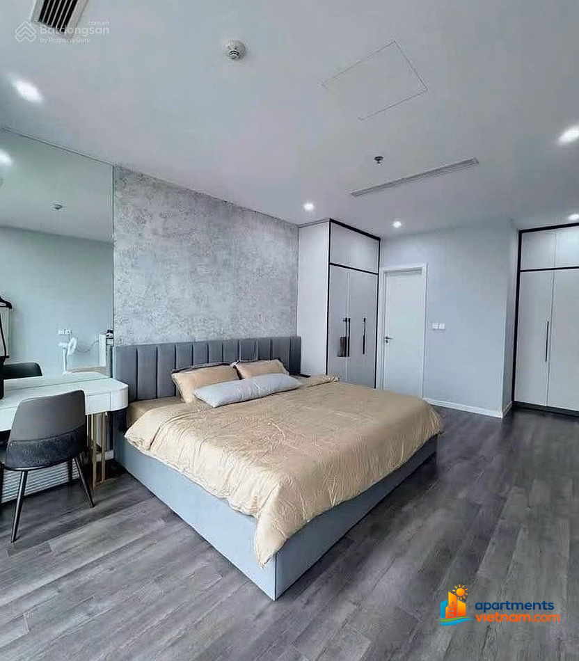 Management Board synthesizes Royal City apartment fund 2 bedrooms - 3 bedrooms - 4 bedrooms duplex, penthouse priced from only 16 million/month