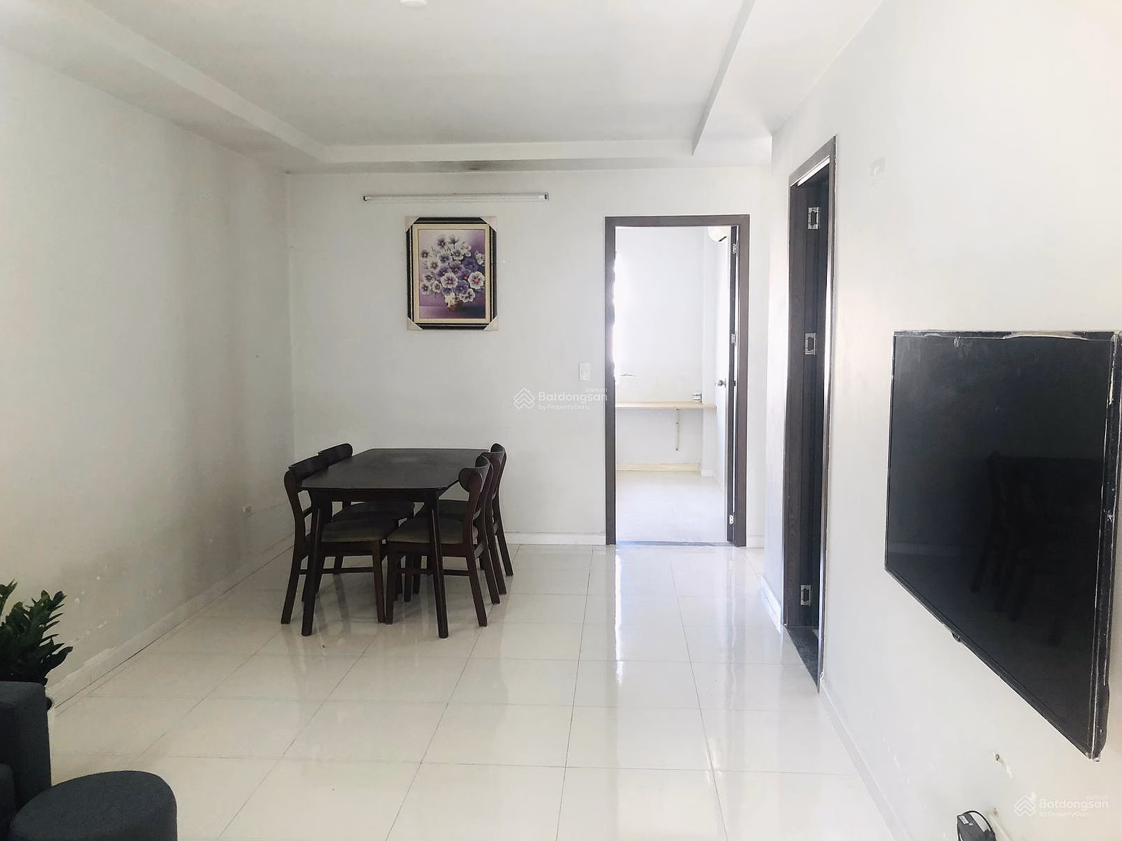 Selling fully furnished apartment CT2B HUD Phuoc Long, South Nha Trang. Cheap price 2 billion 350 million