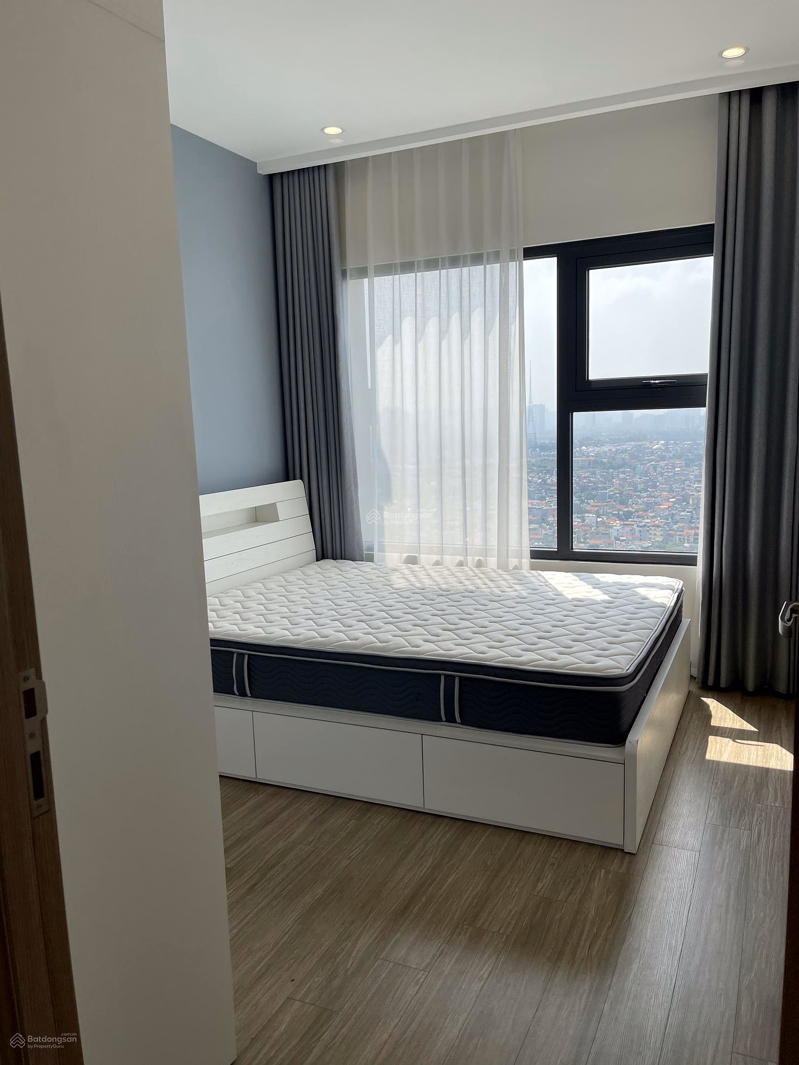 CC sells the real price of 2 apartments: Studio 31m, 2 billion290 and 1 bedroom+ 43m, 2 billion850 Vinhomes Smart the selling price is more than this week