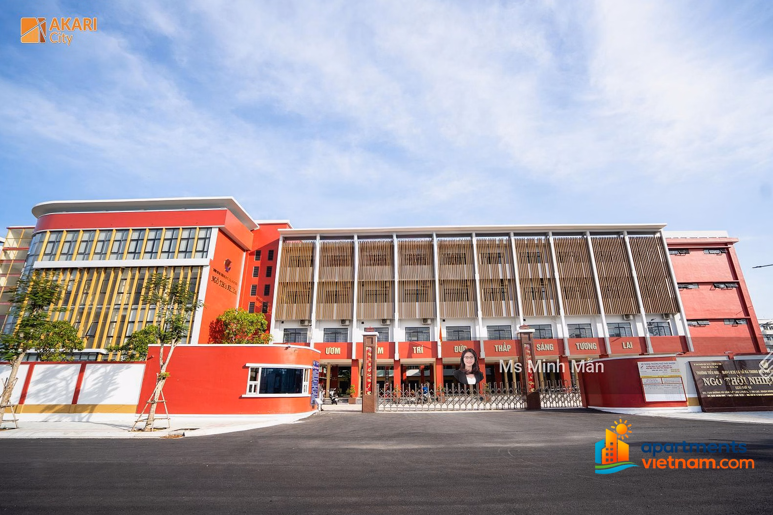 Owner sells Akari City apartment, 2-bedroom apartment of 61m2 with pink book, 20% down payment and immediate housing
