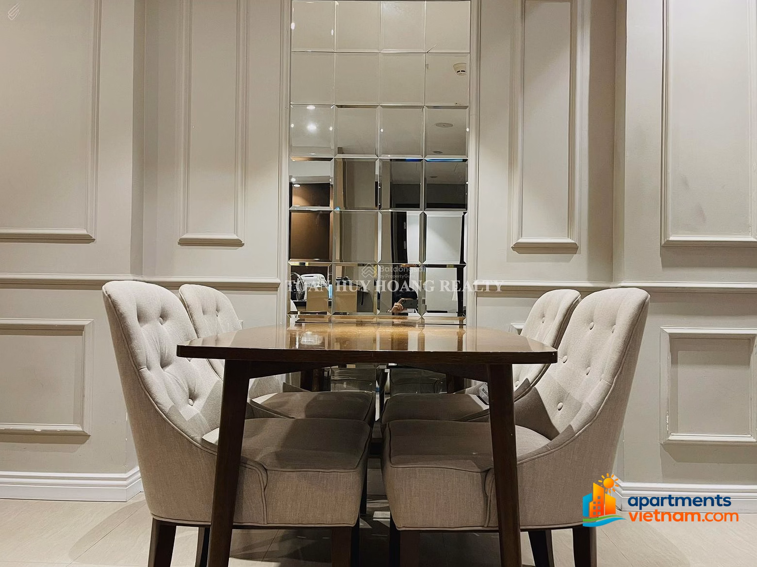 Luxury apartment for rent at Luxury Alphanam with modern furniture***