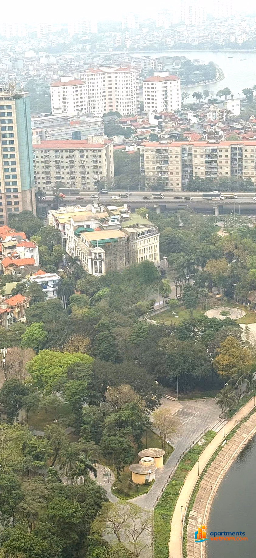 I am the owner of a new workplace - Need to urgently transfer 2-bedroom apartment HH1 Linh Dam - 66m - Price 2.8x billion