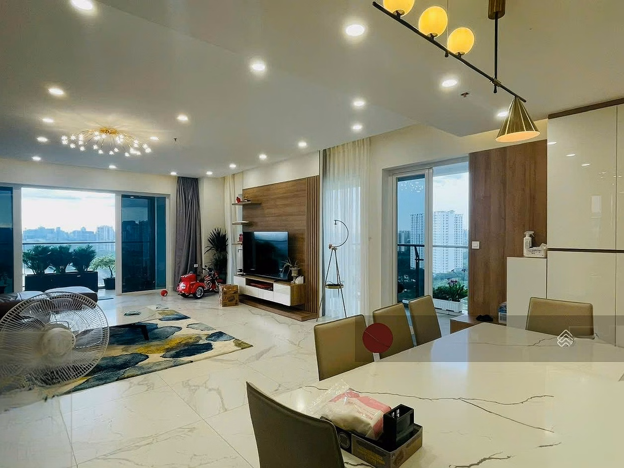 Real pictures (attached) | 4 bedrooms with river view | Full | Area 250m2 | Price 100 million