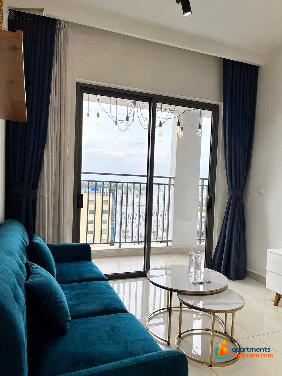 Product variety - 102m² 3PN 2WC 17 million + in a row. Host a Golden Mansion, near the Airport