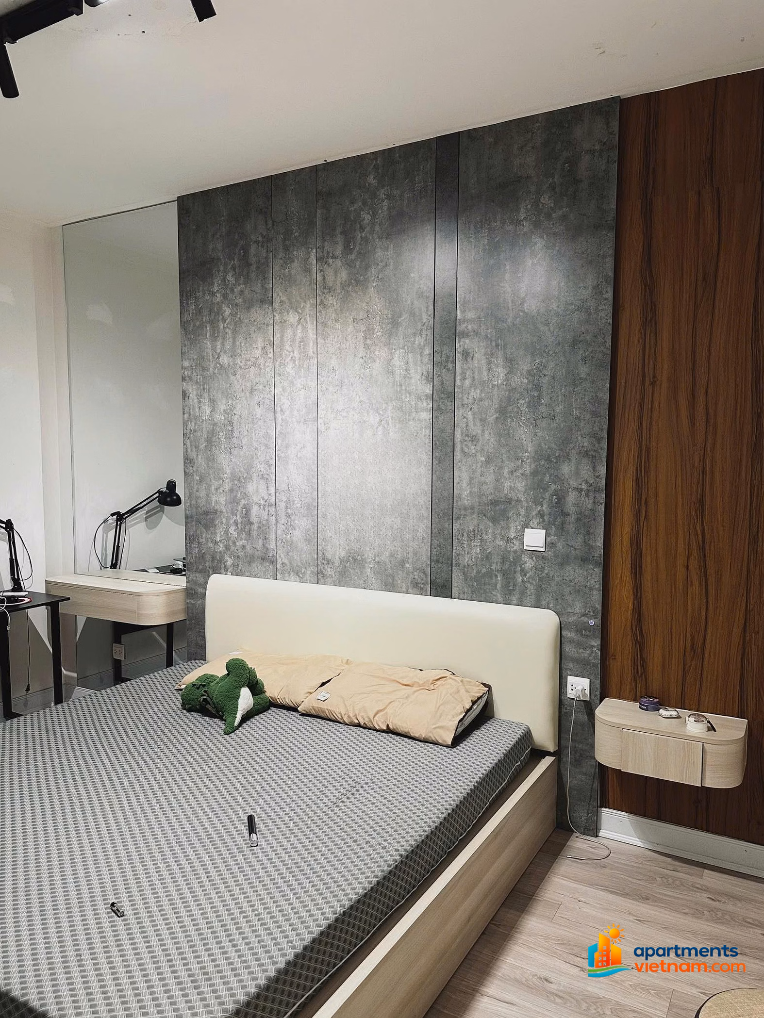 Affordable Apartments for Rent: Imperia Sky Garden: 2BR: 12,5 million, 3BR: 16 million***