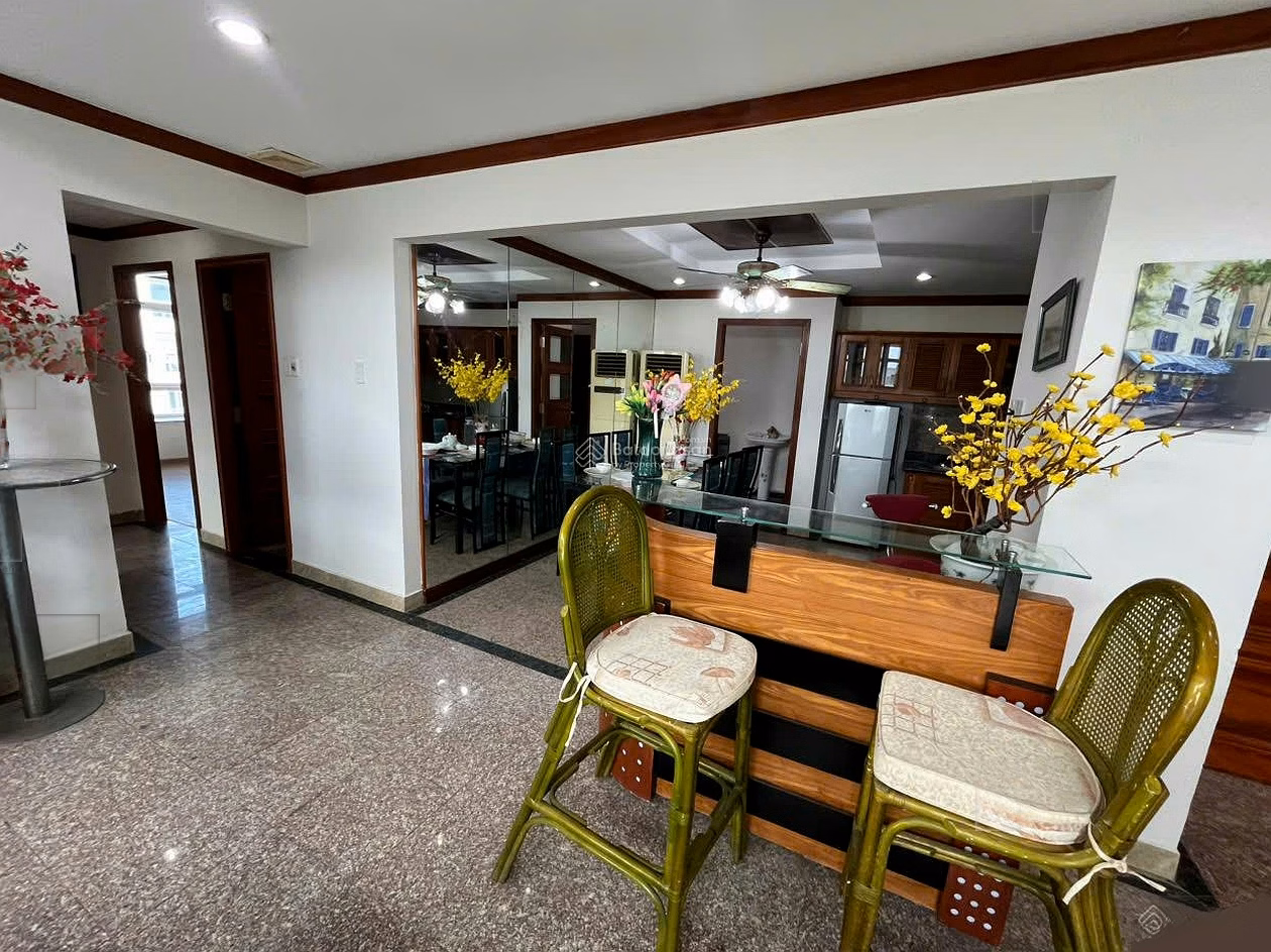 Penthouse for rent 5 bedrooms 5 bathrooms 360m2 in New Saigon - Hoang Anh Gia Lai 3, great price 28 million/month