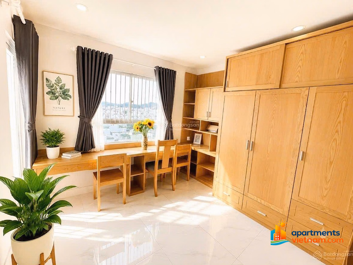 BT rents VCN Phuoc Hai CT3 apartment in Nha Trang center