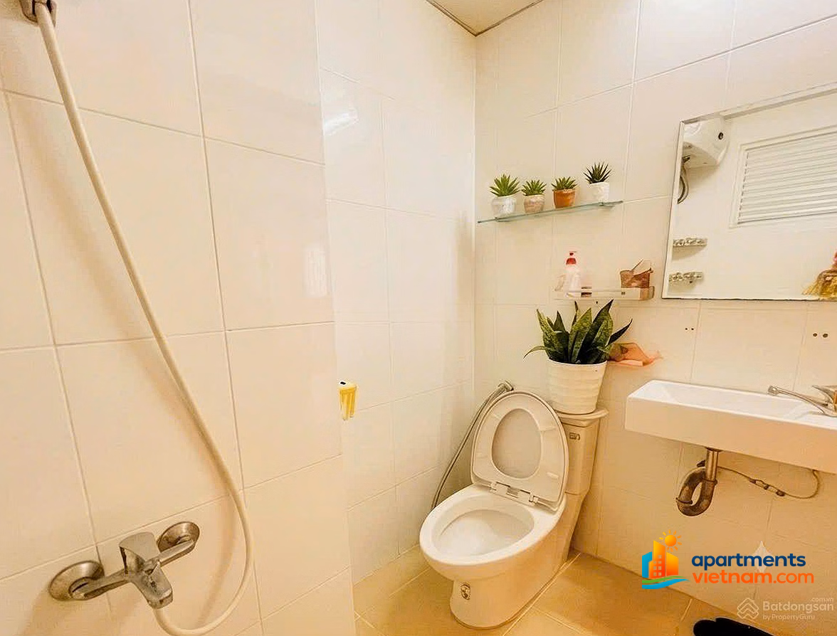 VCN Phuoc Hai Apartment, corner apartment of 2 balcony, CT3 building, 13 million/month, 2 bedrooms