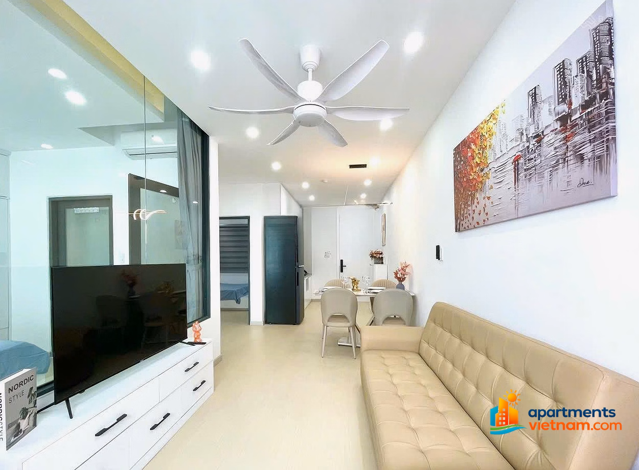 Kieu Trinh - 3928 Near the Sea Corner - Miss Muong Thanh Vien Trieu