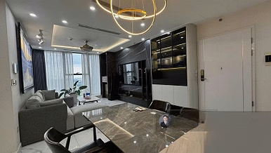 Owner for rent 2 bedrooms, 18th floor Sunshine City apartment