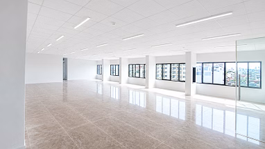 Grade B office for rent in Dien Bien Phu, Binh Thanh || Area: 200m2 - right next to Metro station