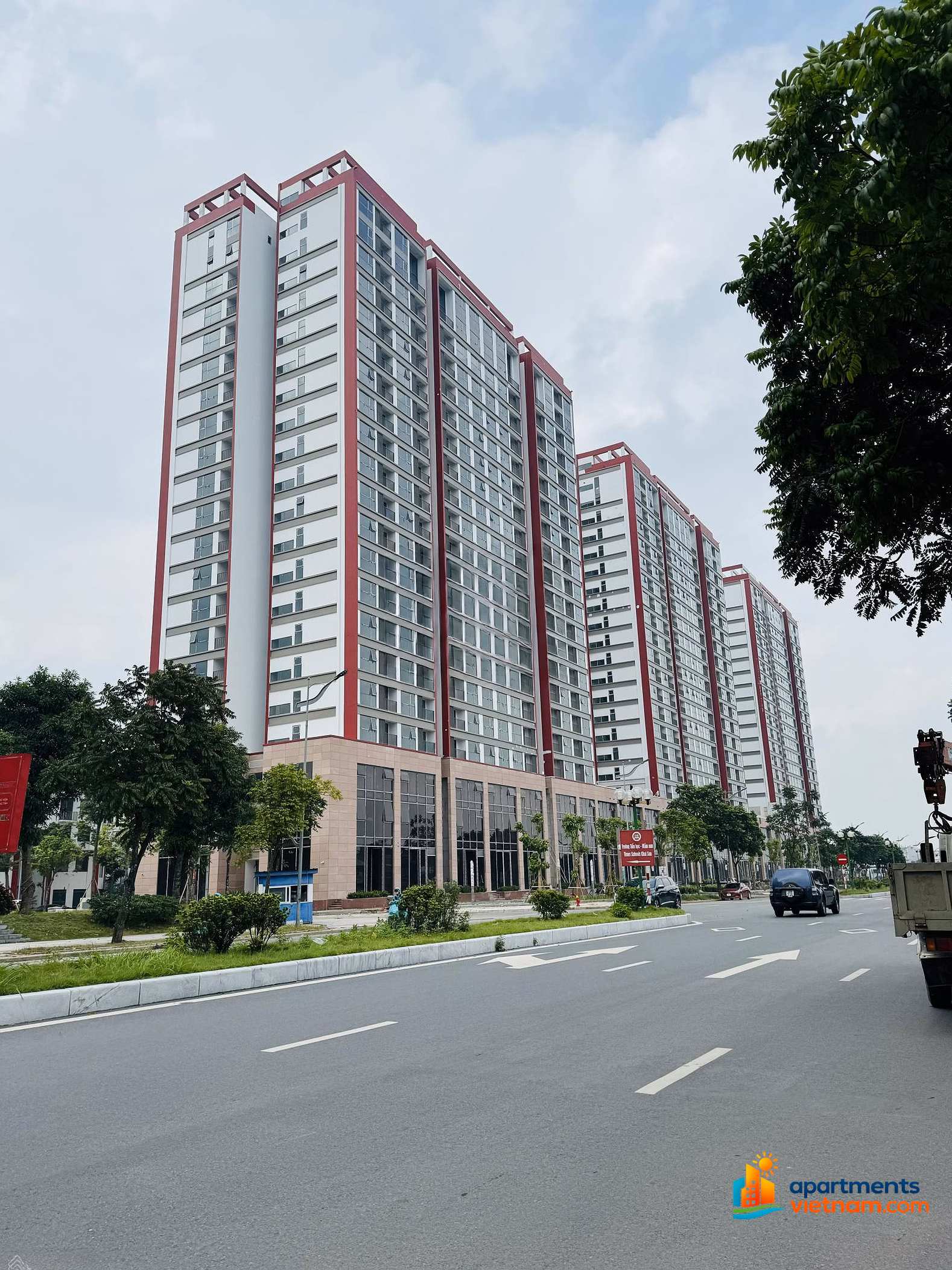 Apartment fund with the best price in Khai Son City - Get the house immediately - Ready to transfer the red book***