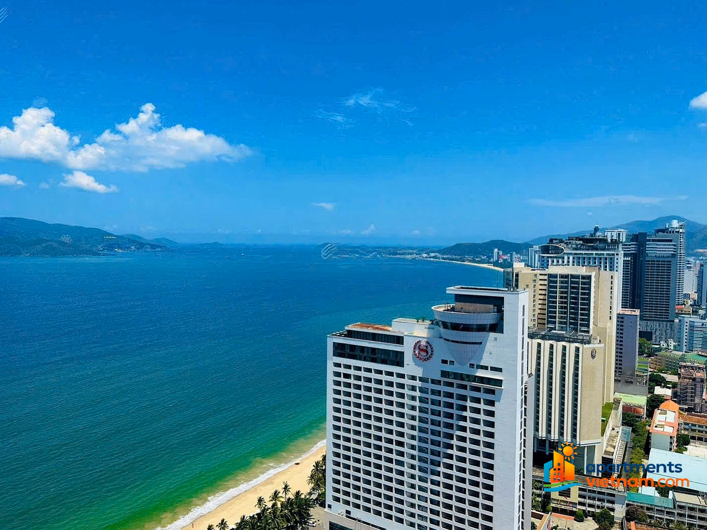 Corner 2-Bedroom Apartment for Sale at Gold Coast Nha Trang – South Tower High Floor with Sea View