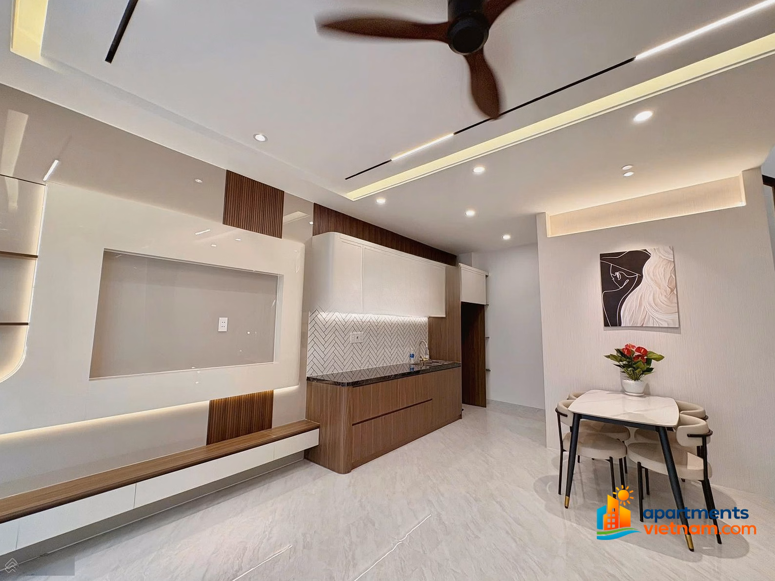 Super product of modern townhouse in alley 1206 Huynh Tan Phat - Next to PMH