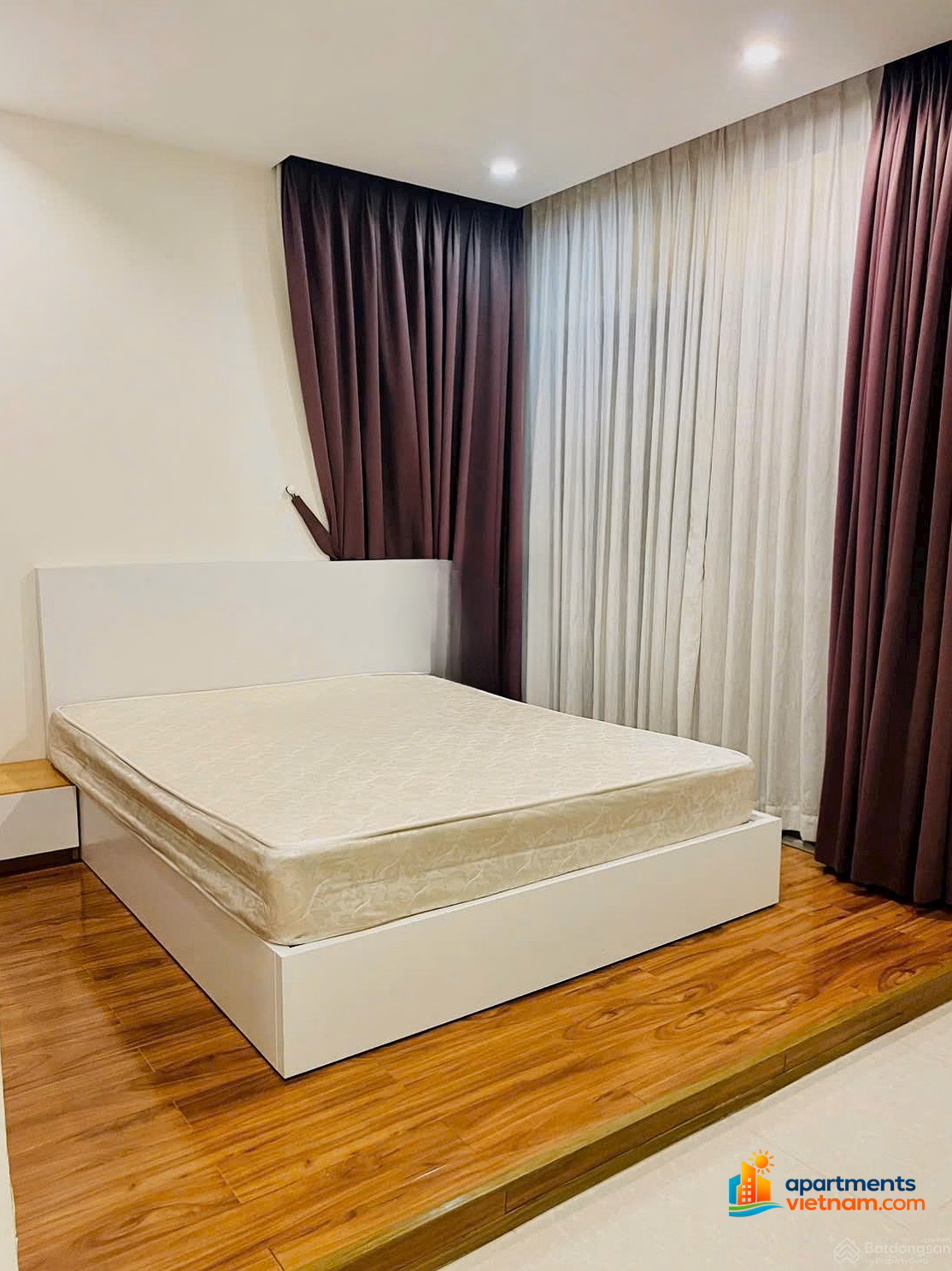Need to quickly rent Star Hill apartment, PMH, District 7, beautiful, cheap, full house***