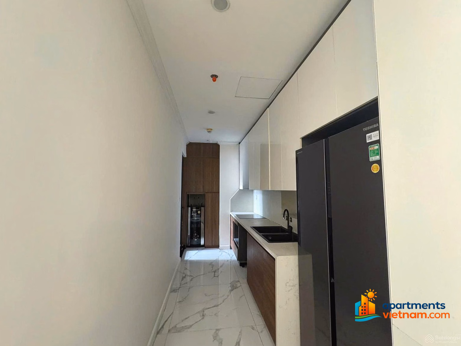 3-bedroom apartment for rent 18 million/month Sunshine City, Phu Thuong