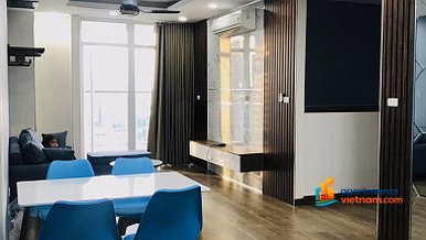 The owner leases Vinaconex 1 apartment, 289A Khuat Duy Tien. 207 m2, 4 bedrooms, 3 bathrooms, fully furnished. 23 million/month