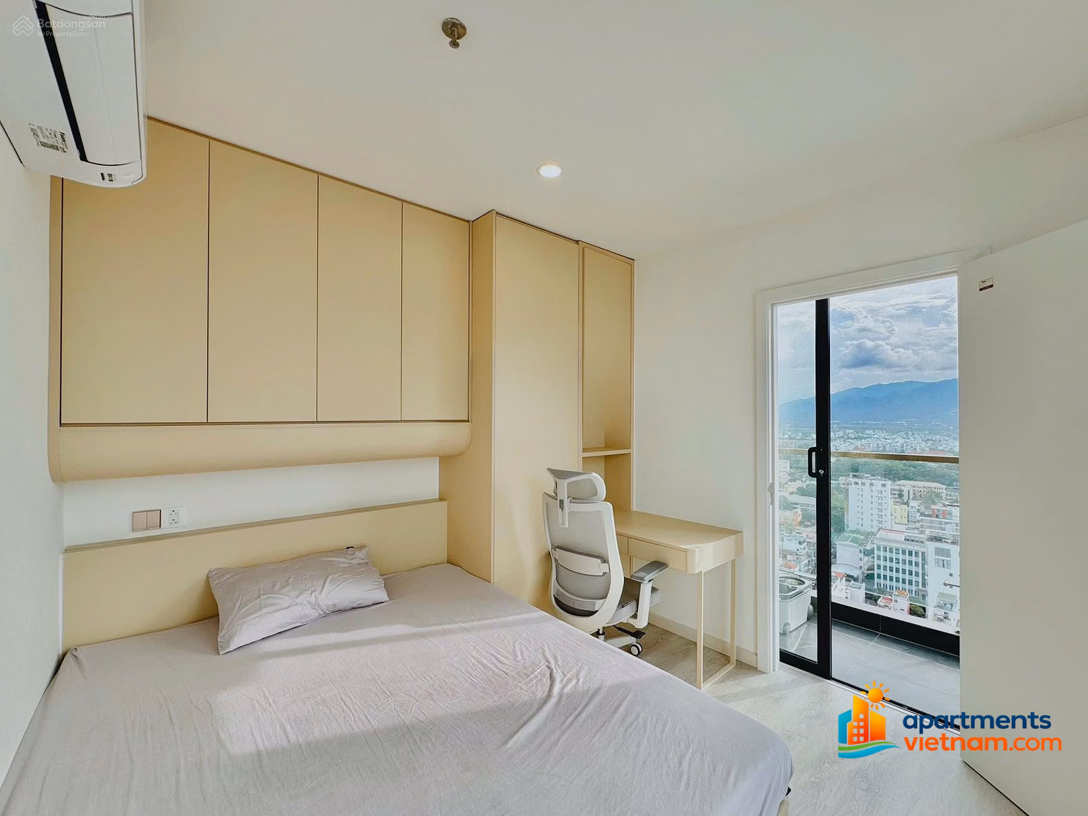Maple Nha Trang 2-Bedroom Apartment - Sea & City Views, Full Ownership, Smart Furnished, 6.8 Billion VND***