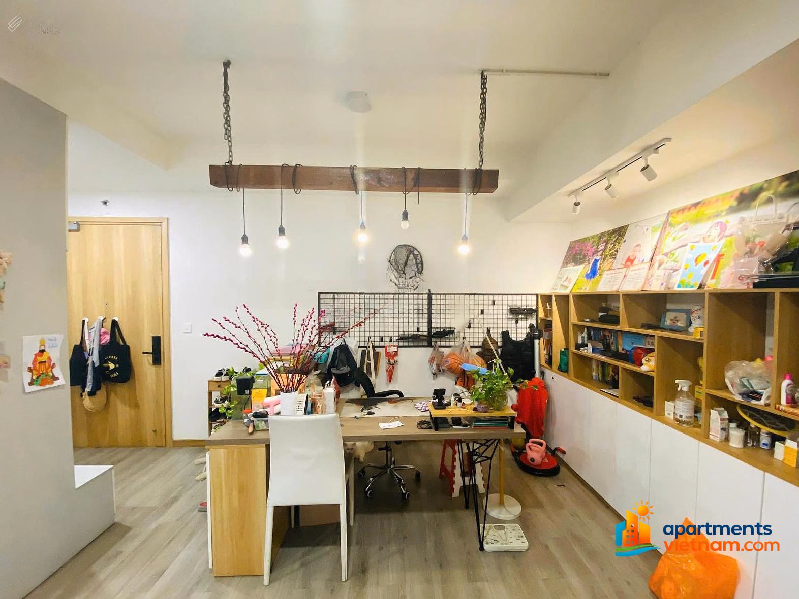 Quick sale of Celadon City apartment in Tan Phu District, Right at Aeon Mall, 104m2, 3 bedrooms 2 bathrooms, immediate delivery