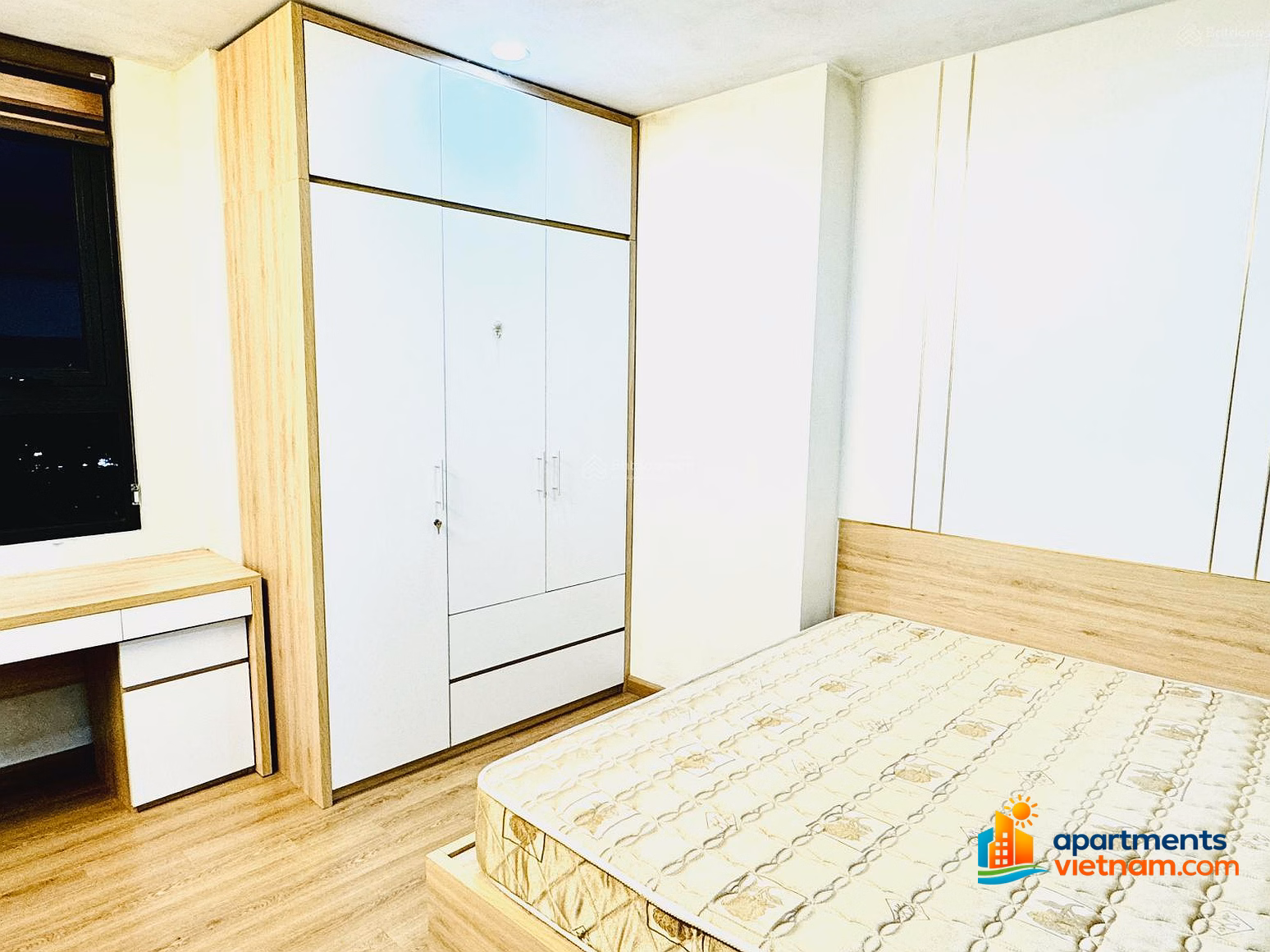 Apartment for rent at Central Field Trung Kinh, 2N2VS, 70m2, full furniture, price only 14 million***