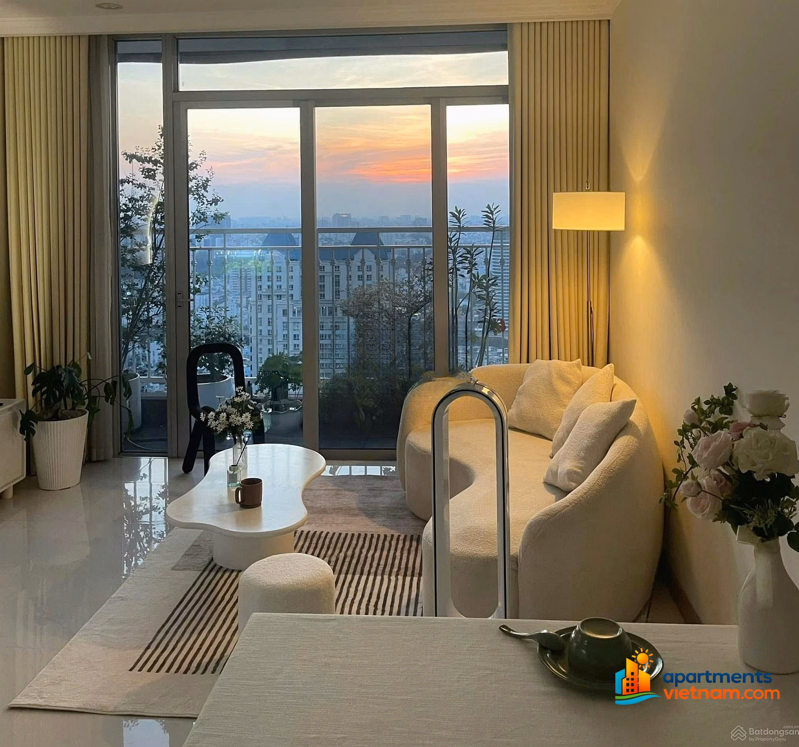 Owner needs to sell CC D1Mension at Vo Van Kiet, 10 billion, 94m², 3 bedrooms, 2 bathrooms, fully legal (pink book)