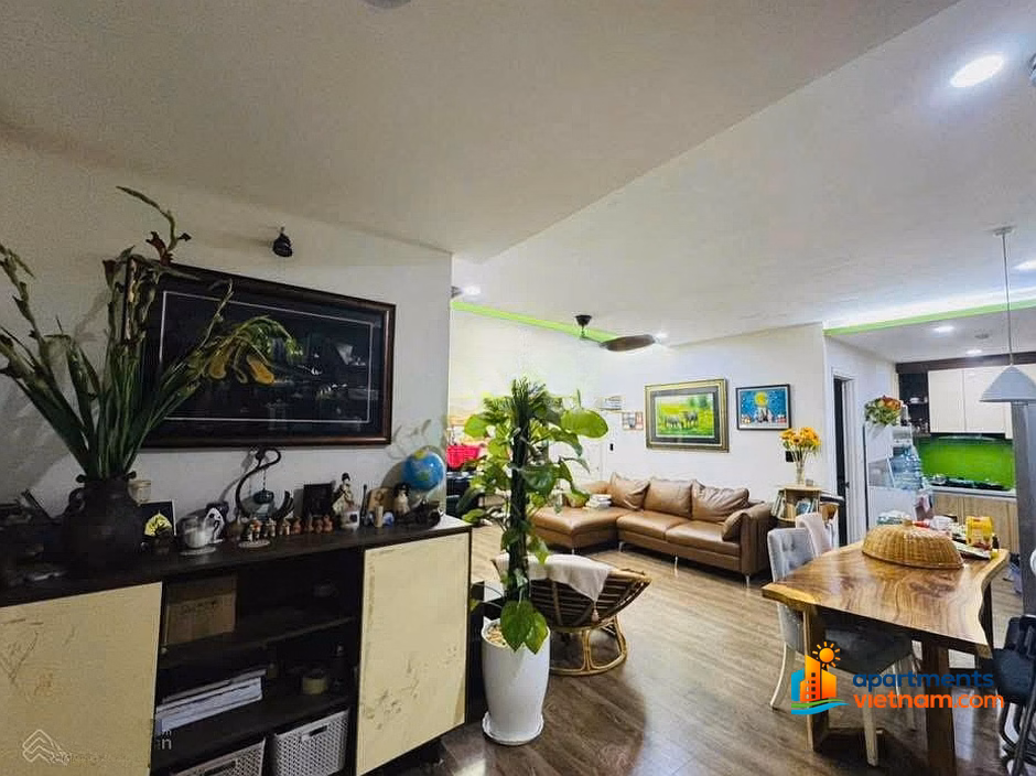 Penhouse for sale in old Gia Hoa Apartment, District 9
