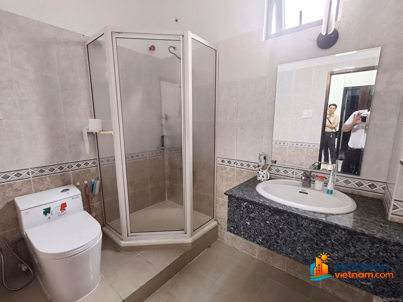 House for rent in Nguyen Van Thu - District 1 - 500m² with car parking - price only 90 million/month