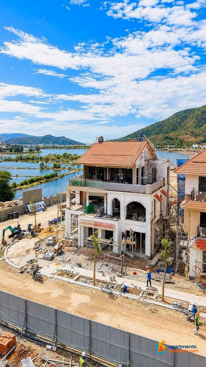 2 bedroom view of fireworks for life - view of Quan Truong river