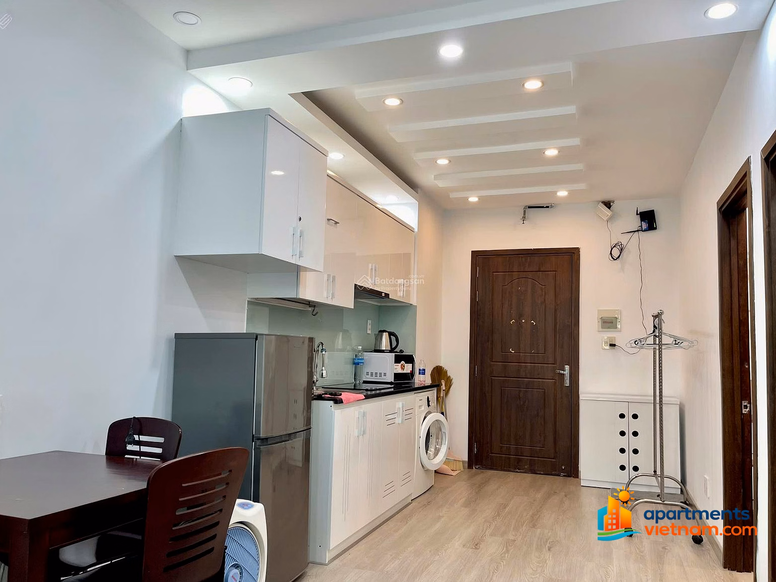 Apartment for rent with sea view at Muong Thanh 60 Tran Phu