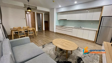 Apartment facing the Han River, 100% new, high-class furniture