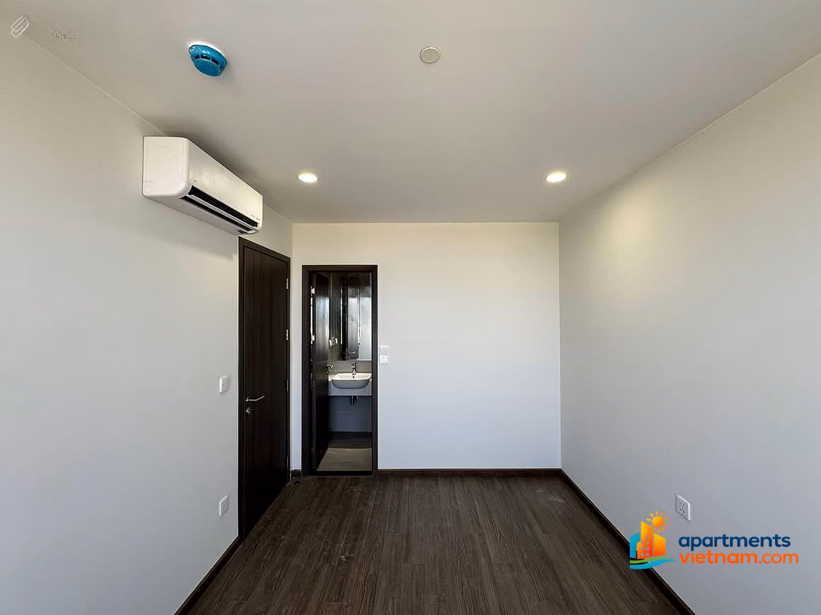 FPT Plaza apartment for rent, 3 floors high
