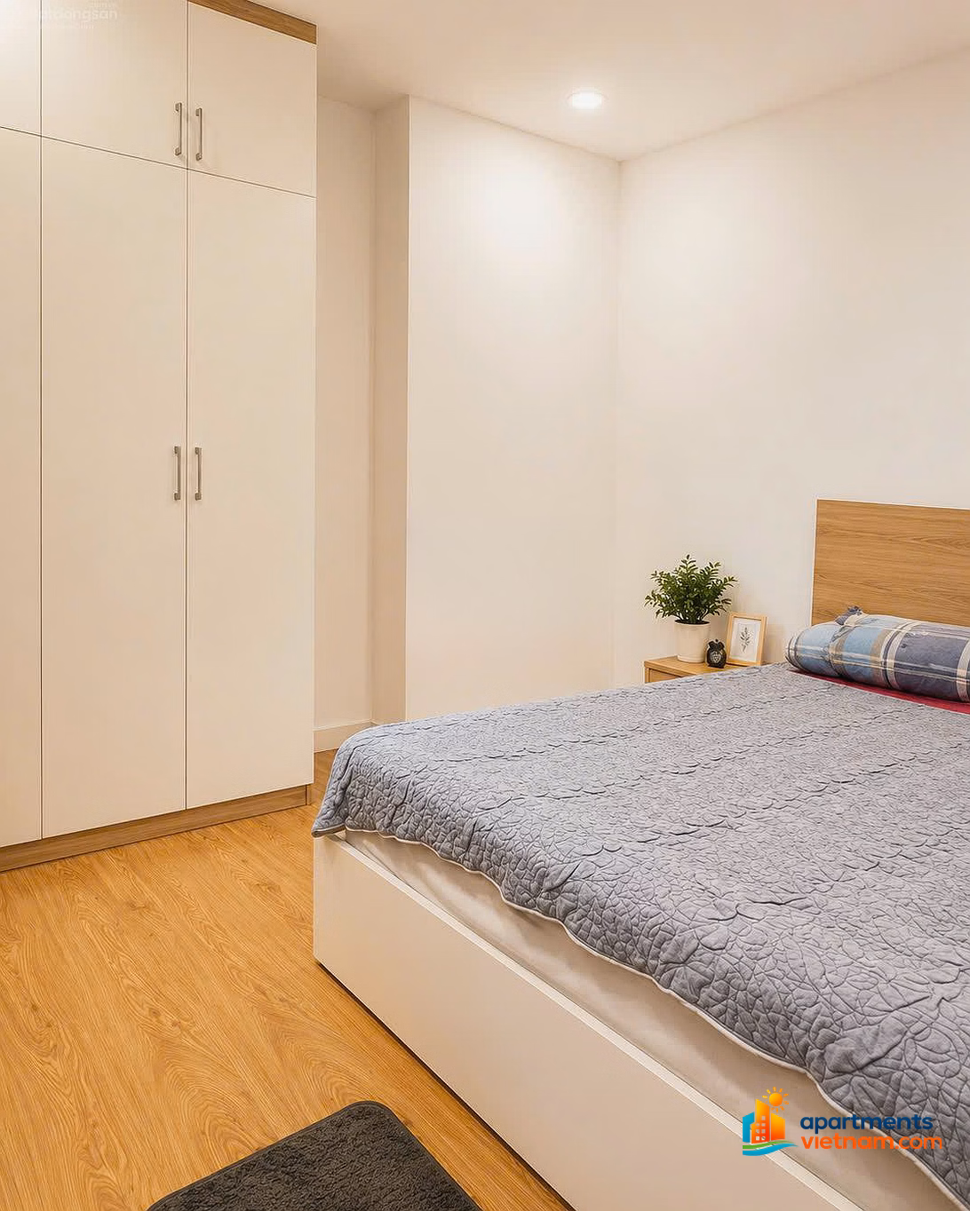CT2 apartment for sale 58m2 in Vinh Diem Trung Urban Area, 2.4 billion VND, 2 bedrooms, 1 bathroom, reputable Hot!