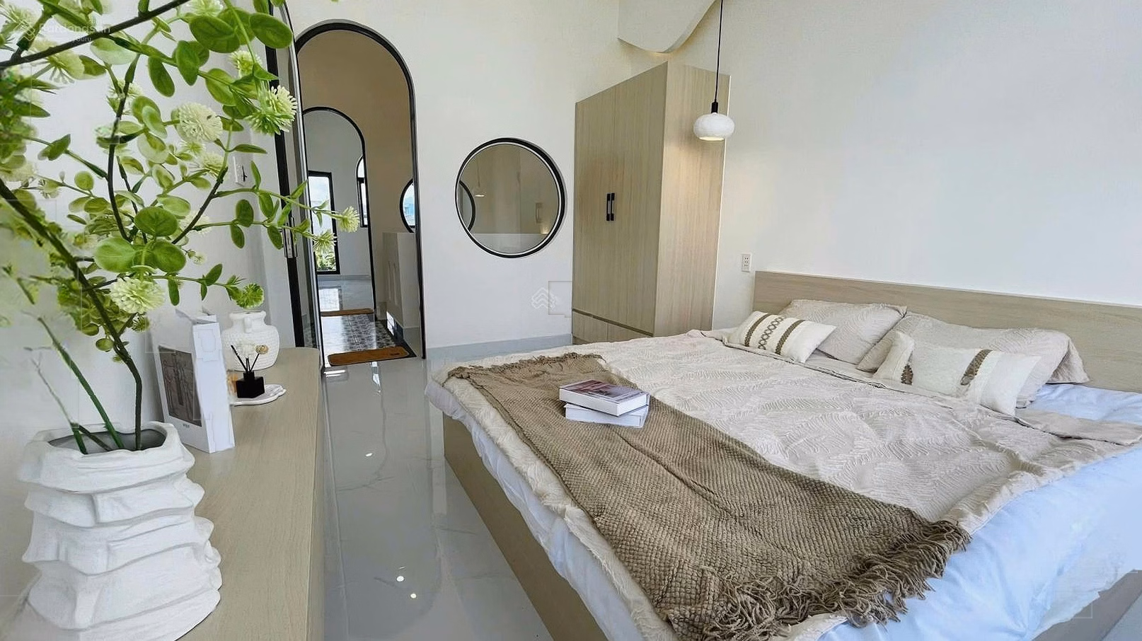 Binh Tan Ho Hoc Lam House, 2-story Car Alley, owner sells urgently within the week