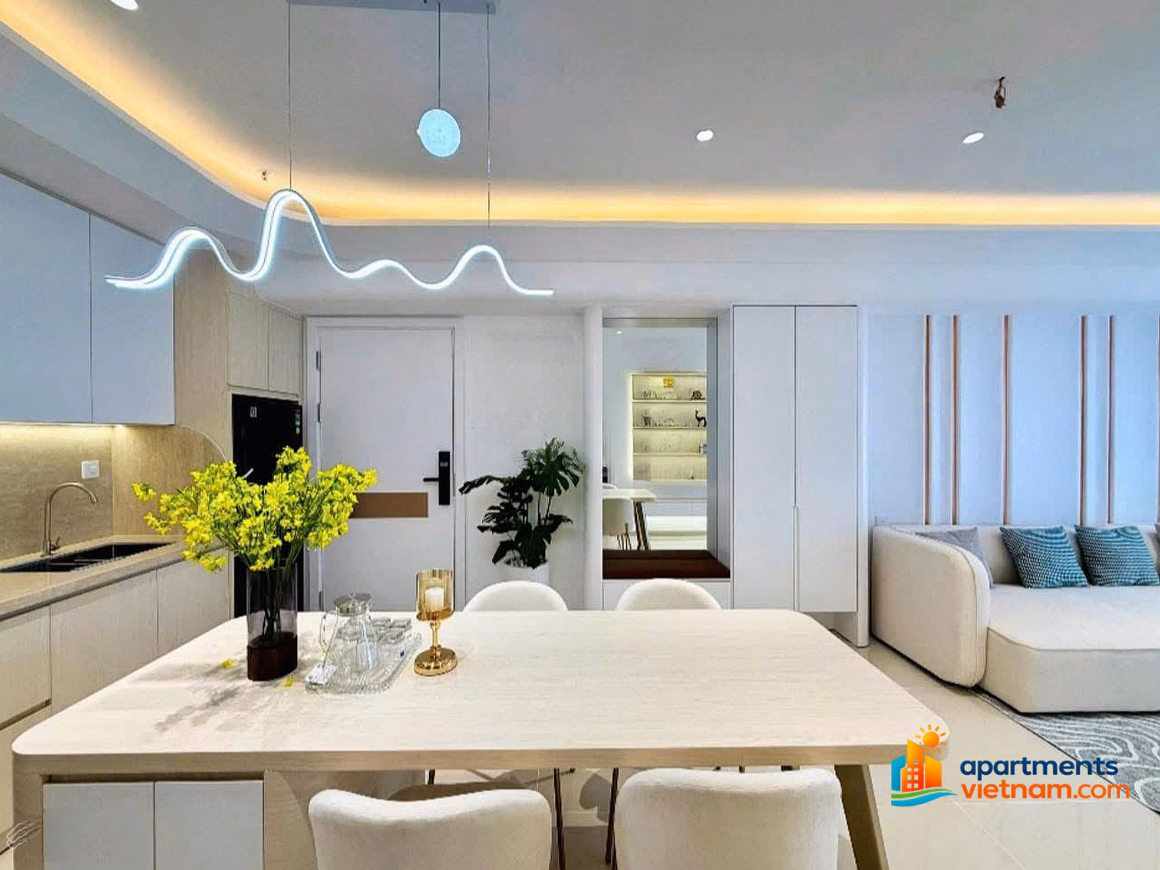 The owner wants to sell a 2-bedroom apartment in OC3 building, Muong Thanh Vien Trieu, Nha Trang, priced at only 3.6 billion