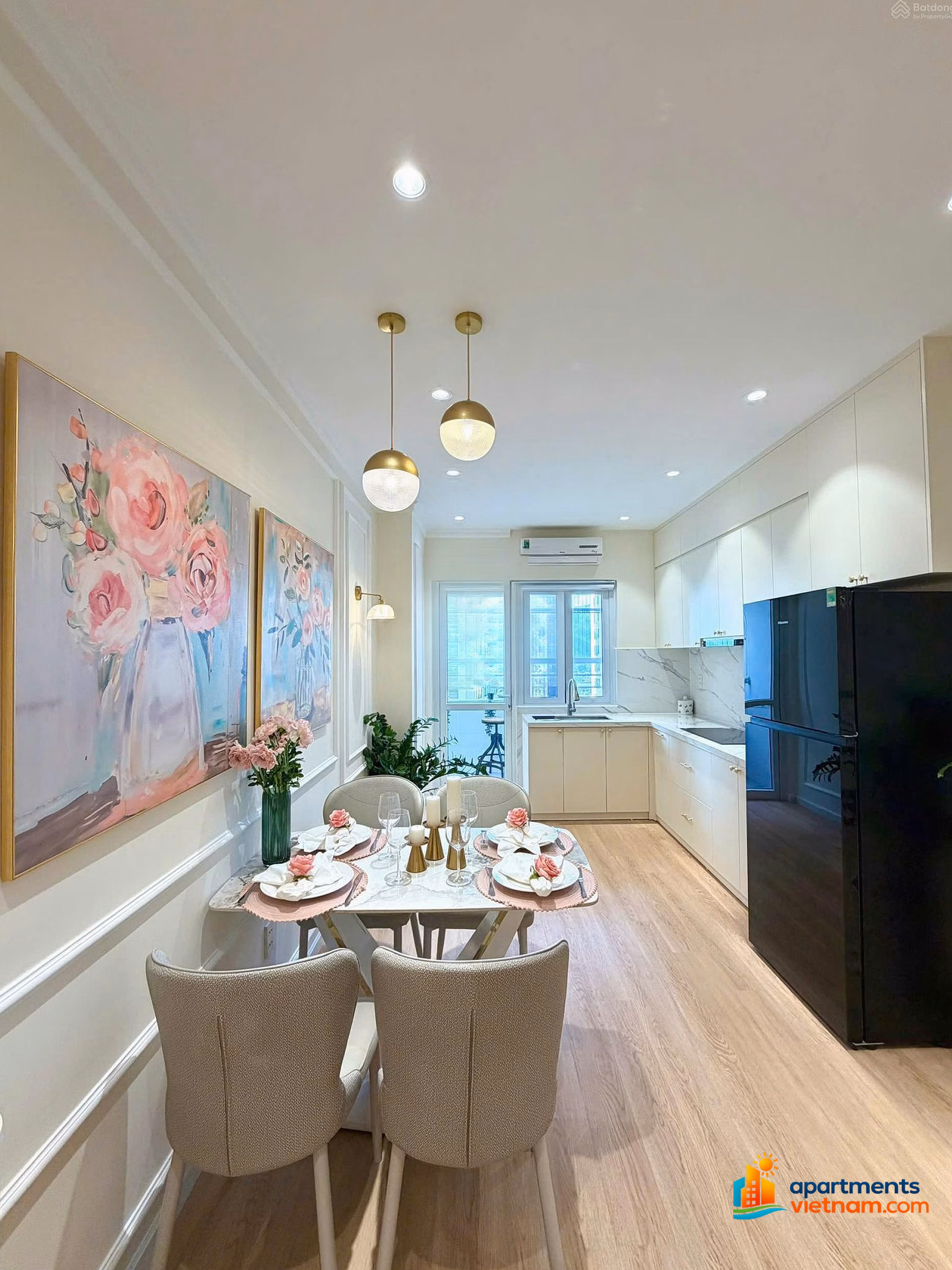 Selling cheap 2 bedroom apartment with full new furniture, Muong Thanh Vien Trieu, Nha Trang, price only 3.25 billion