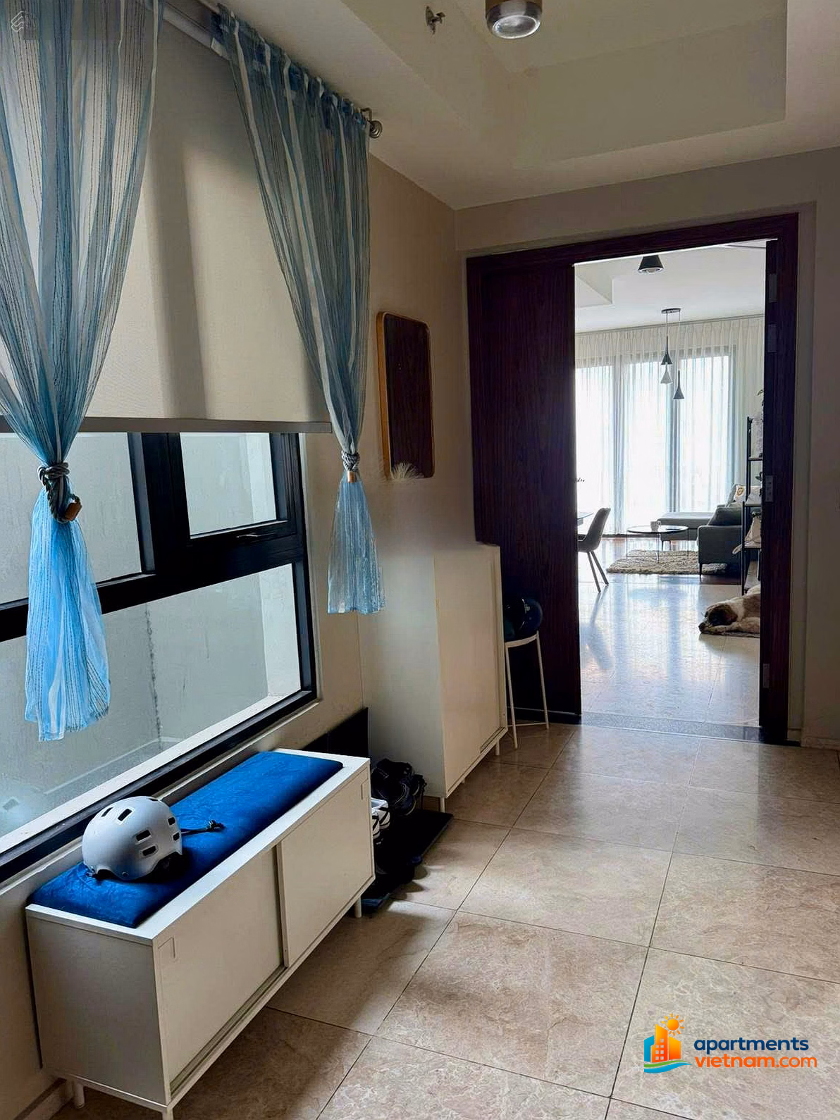3 bedrooms for rent at D'Edge Thao Dien, garden apartment. Specializing in renting/transfering 1 bedroom - 4 bedroom d'Edge