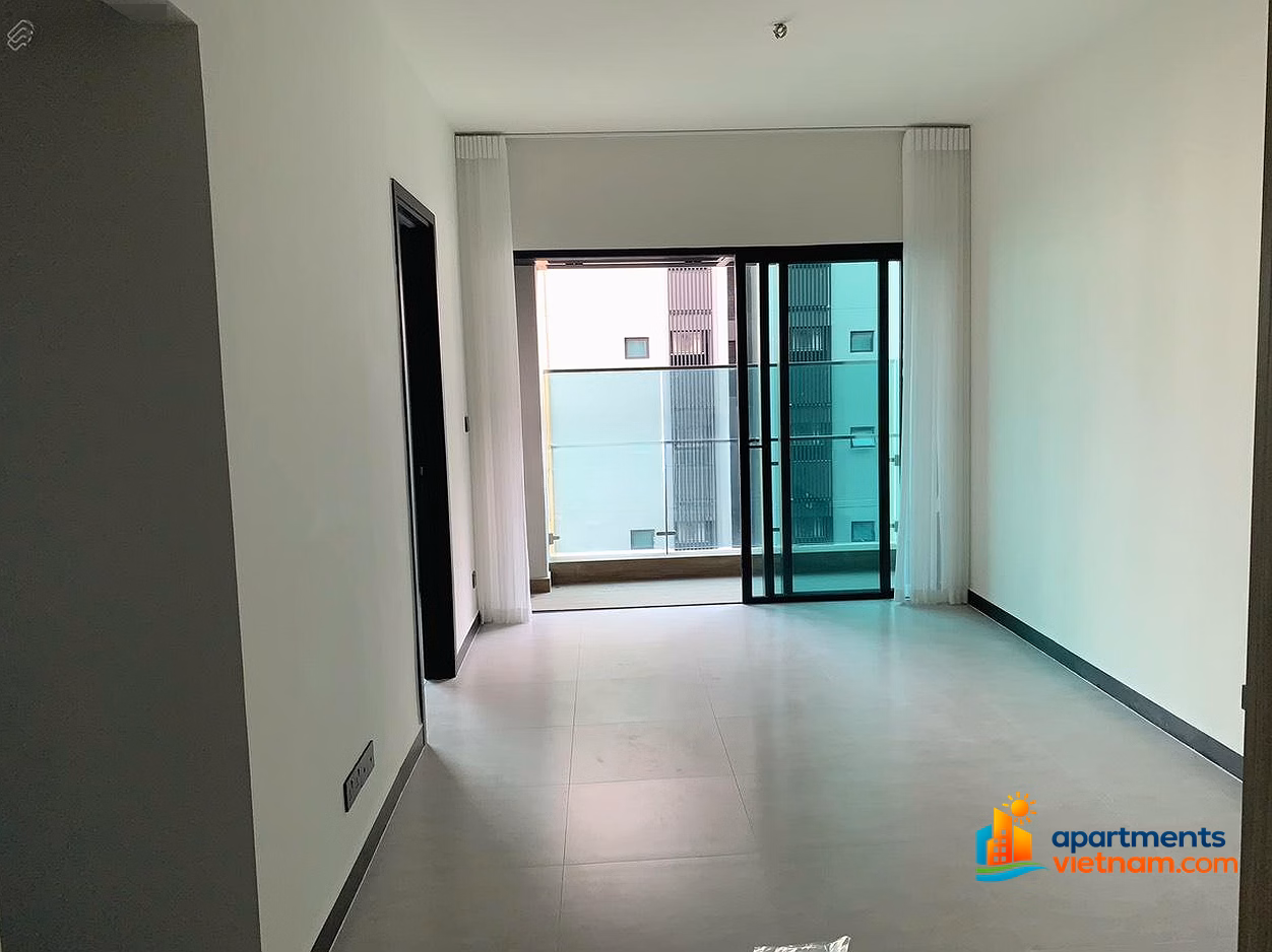 CC De La Sol for rent, 19.5 million/month VND, 71 m2, corner apartment, high floor, 2 bedrooms, 2 bathrooms