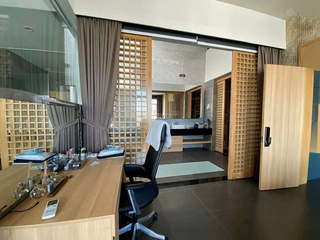 Penthouse Vista Verde for rent | 255m² | Full high-end furniture | Million dollar view | Only 99 million/month
