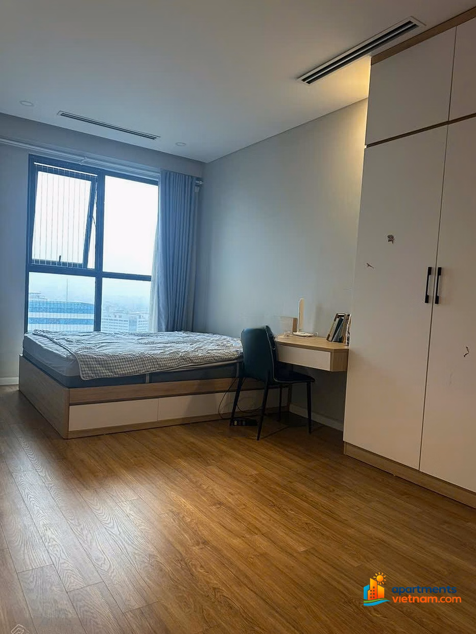 Free of charge. 95m² luxury apartment for rent at Le Capitole 27 Thai Thinh