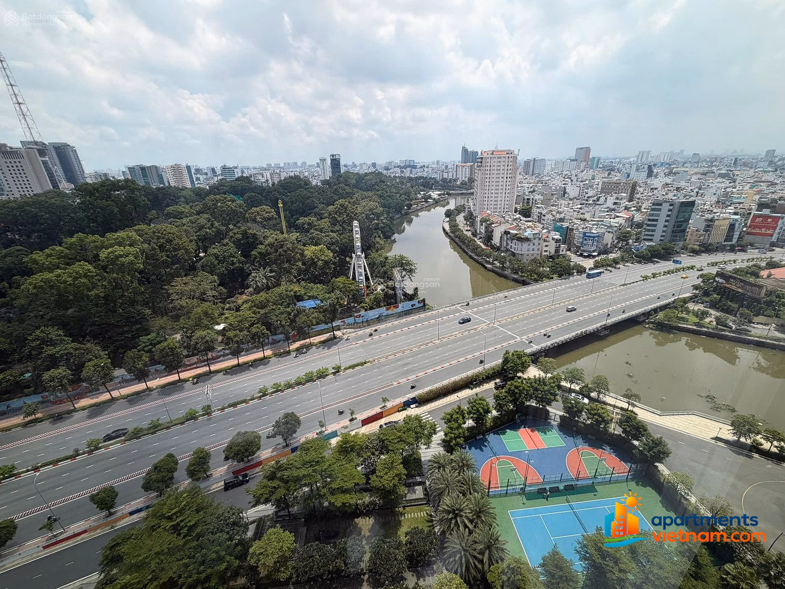 Grand Marina Saigon for rent 2 bedroom apartment + open river view