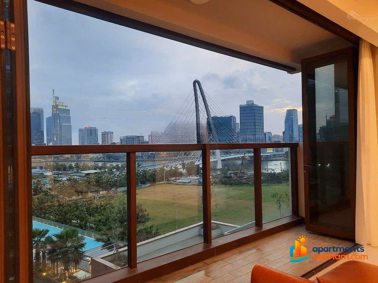 3 bedrooms for rent with rare Bason bridge view