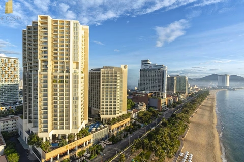 There is only 2 bedroom apartment in Costa Nha Trang building, priced at only 7.7 billion, fully furnished, with pink book