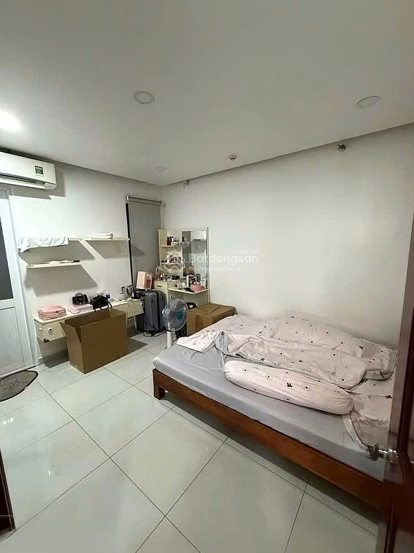 Spacious 83m2 corner apartment for rent at 8X Plus Truong Chinh, beautiful house with furniture, price 10 million/month
