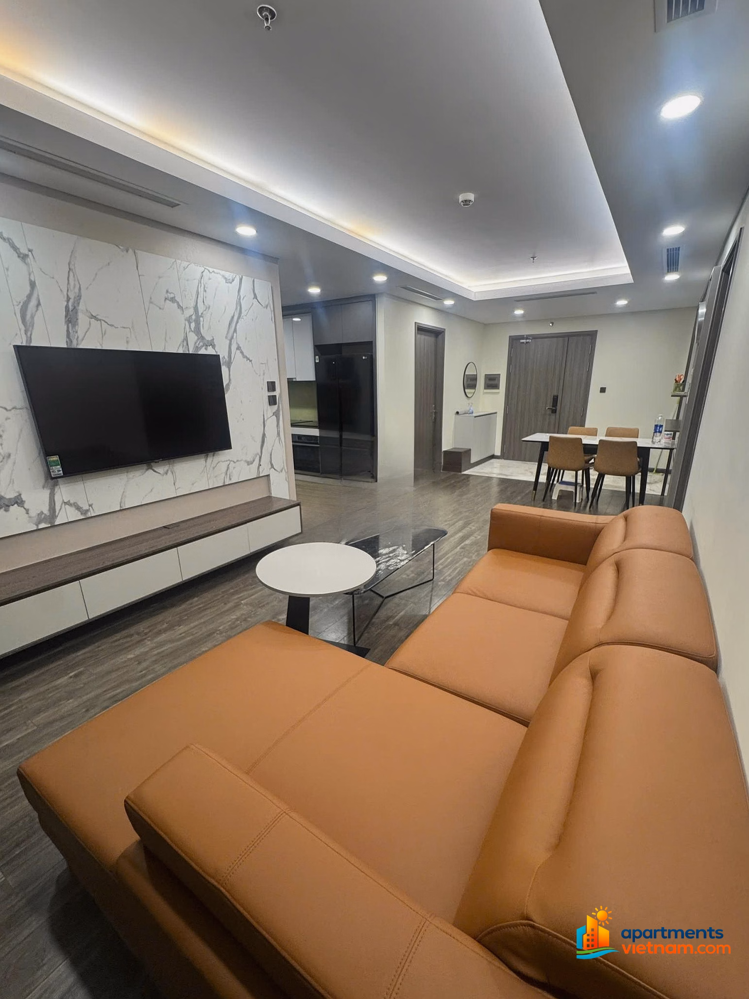 I need to rent a 3-bedroom apartment urgently near 100m Ngoai Giao Doan can move in immediately contact 0973 177 ***/zalo see the house 24/7