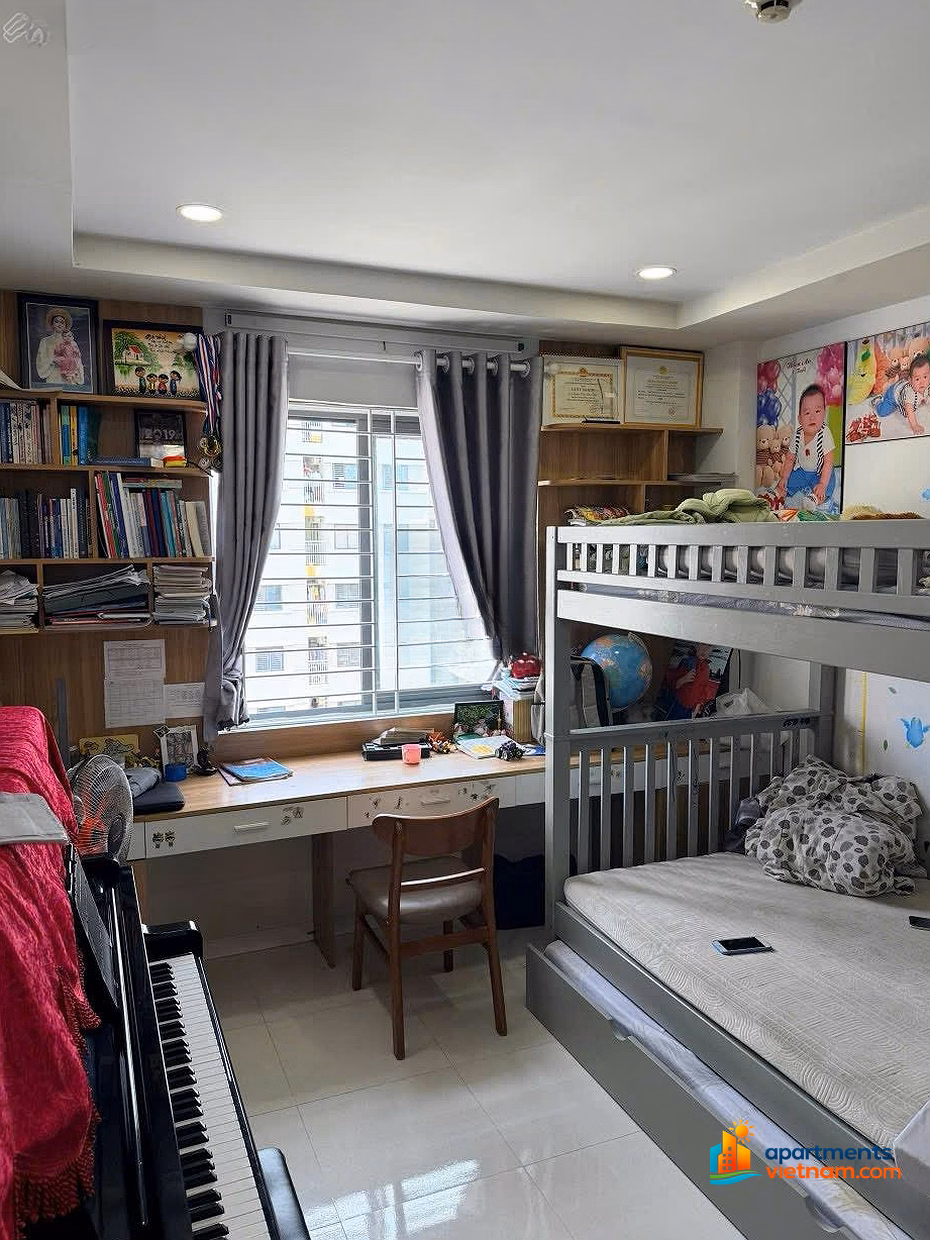 Selling CT2B apartment in HUD Phuoc Long apartment building, South Nha Trang. Price 2 billion 150 million
