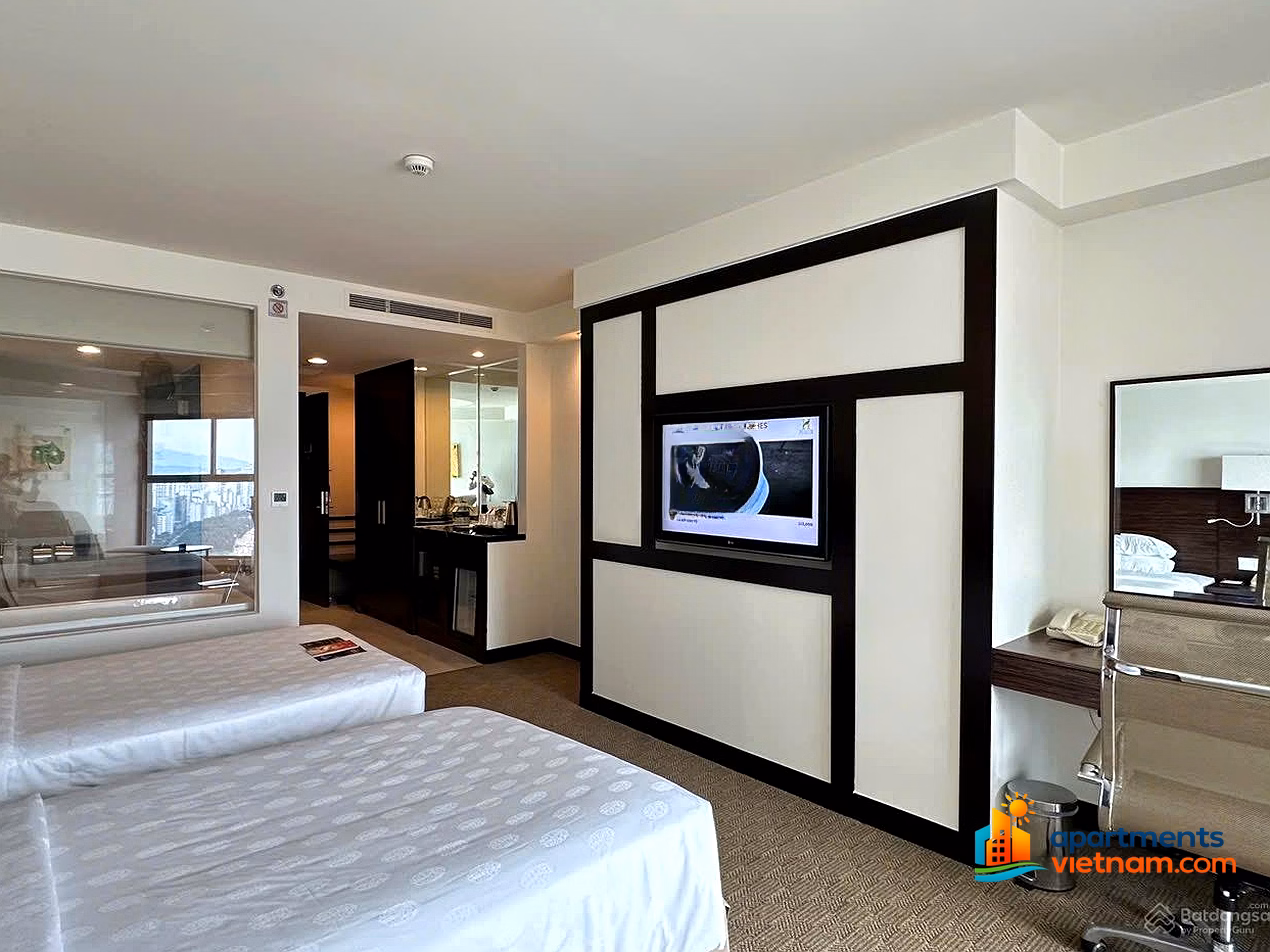 Ly specializes in selling Havana Nha Trang apartments, corner apartments with beautiful sea views